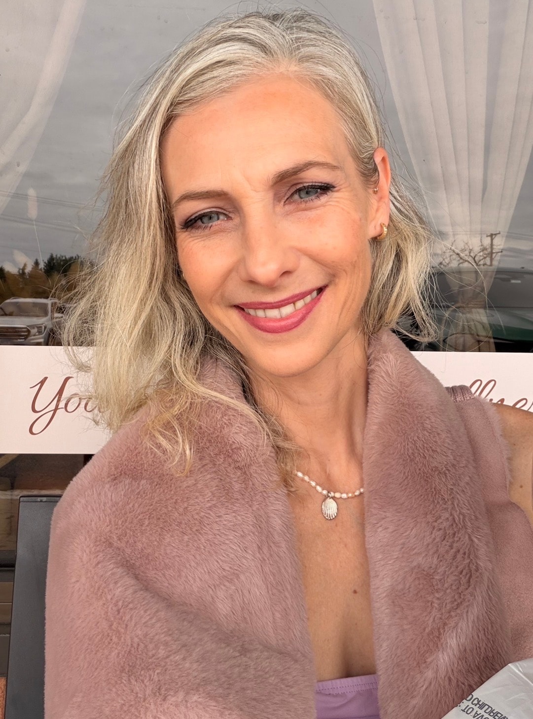 Ania Haas — Board Certified Coach, Breathwork Facilitator and Founder of Mindful Way Studio in Mokena Illinois, leading cacao ceremonies and wellness events in the south suburbs of Chicago